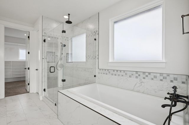 112 Red Mulberry WAY, Leander, TX 78641