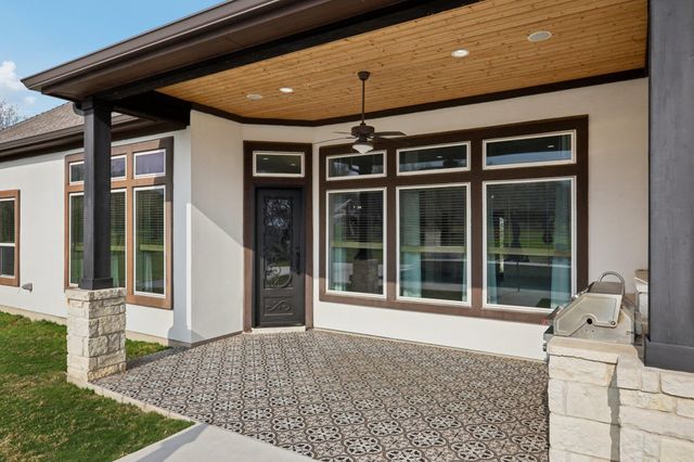 112 Red Mulberry WAY, Leander, TX 78641