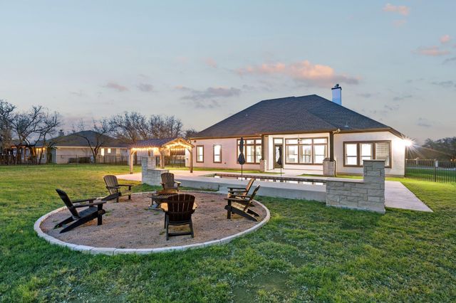 112 Red Mulberry WAY, Leander, TX 78641