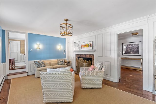 35 Second Street, Newport, RI 02840