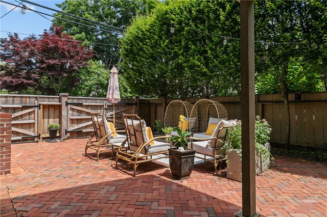 35 Second Street, Newport, RI 02840