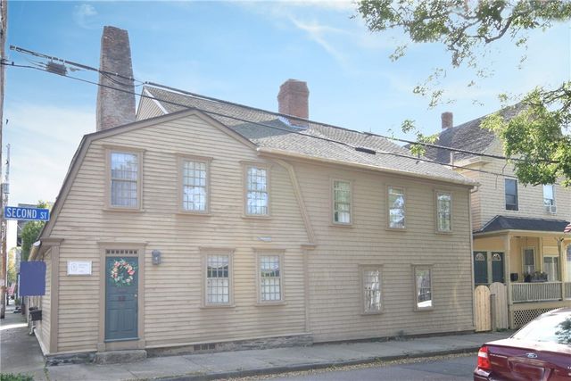 35 Second Street, Newport, RI 02840