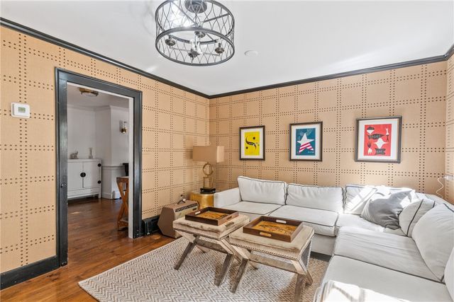 35 Second Street, Newport, RI 02840