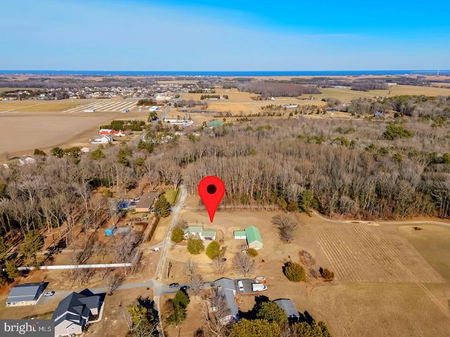 15997 PICKERING DR, Milton, DE 19968