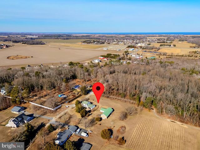15997 PICKERING DR, Milton, DE 19968
