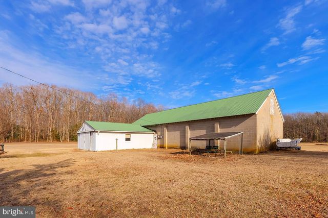 15997 PICKERING DR, Milton, DE 19968