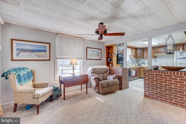 15997 PICKERING DR, Milton, DE 19968