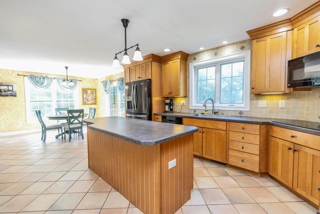 230 Hoit Road, Concord, NH 03301