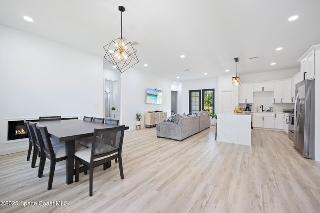 700 Cornelia Avenue SE, Palm Bay, FL 32909