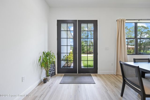 700 Cornelia Avenue SE, Palm Bay, FL 32909