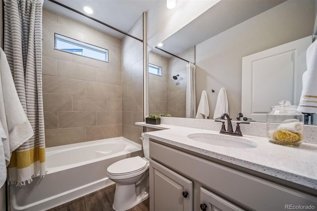 5163 N Quatar Street, Aurora, CO 80019
