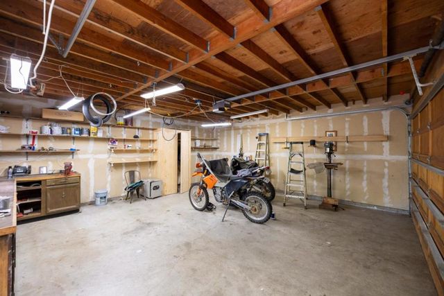 515 Fountain Avenue, Pacific Grove, CA 93950
