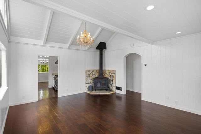 515 Fountain Avenue, Pacific Grove, CA 93950