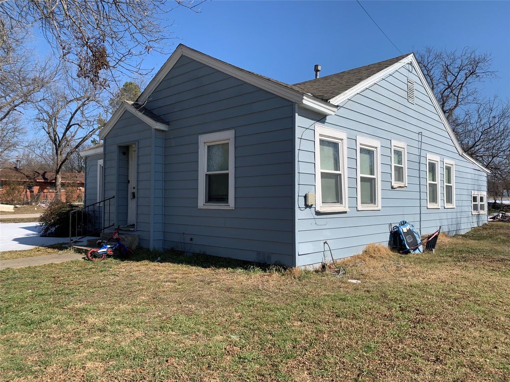 920 Hancock Street, Gainesville, TX 76240