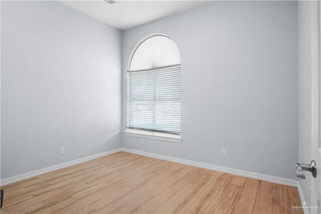 3214 Zoe Avenue, Edinburg, TX 78539