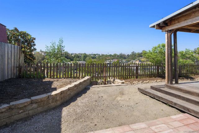 2762 Ridge View Drive, San Diego, CA 92105