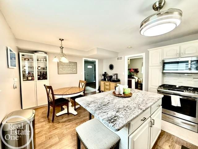 39291 Shoreline Drive, Harrison Twp, MI 48045