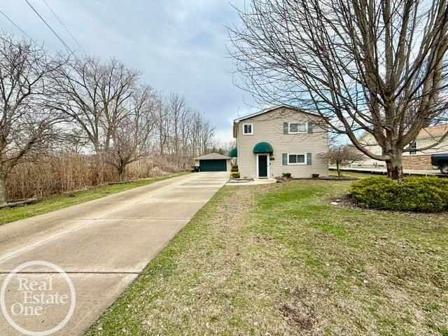 39291 Shoreline Drive, Harrison Twp, MI 48045