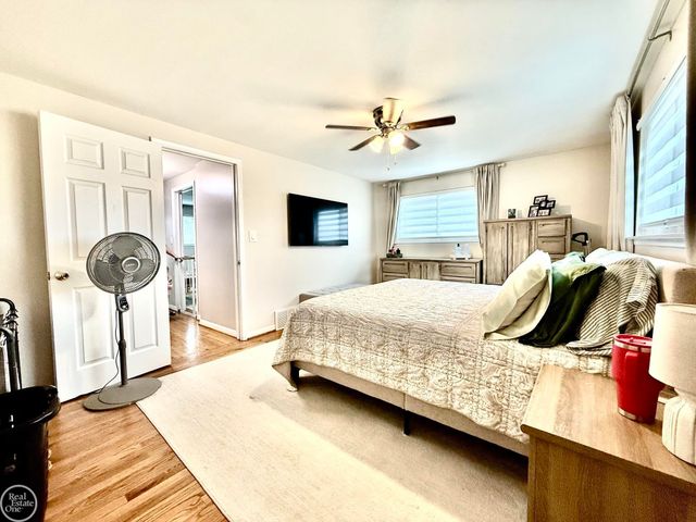 39291 Shoreline Drive, Harrison Twp, MI 48045