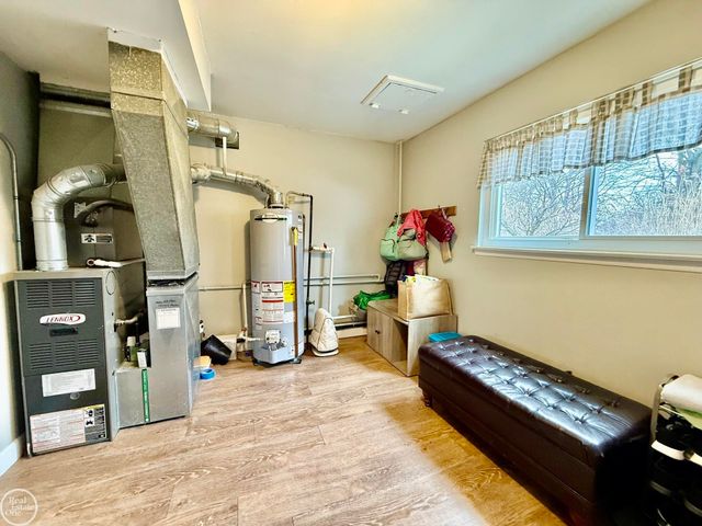 39291 Shoreline Drive, Harrison Twp, MI 48045