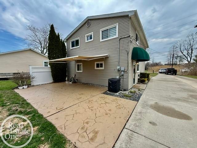 39291 Shoreline Drive, Harrison Twp, MI 48045