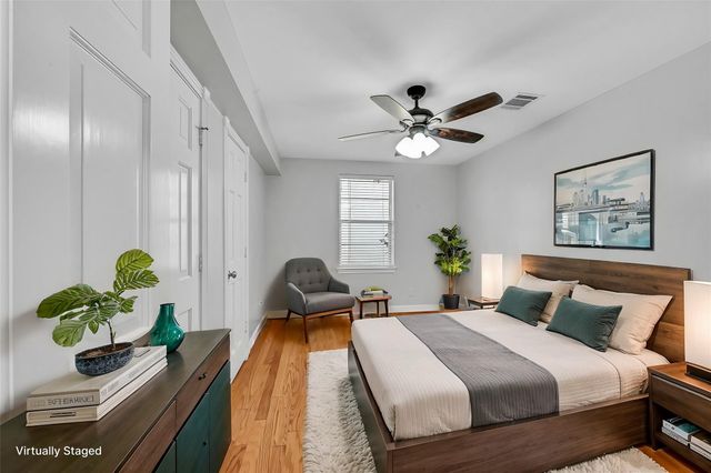 2430 Nantucket Drive B, Houston, TX 77057