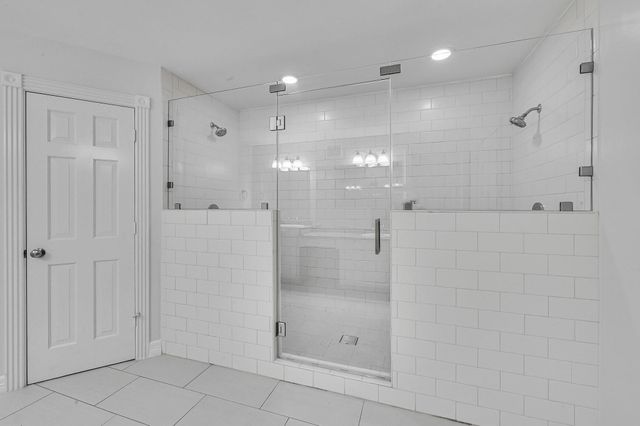 2430 Nantucket Drive B, Houston, TX 77057