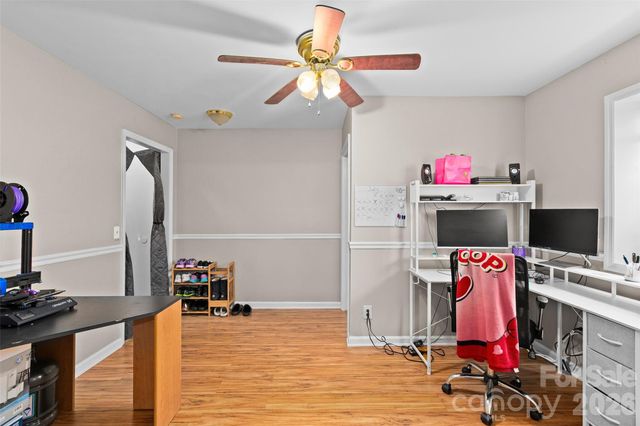 1005 Lisa Run Drive, Kernersville, NC 27284