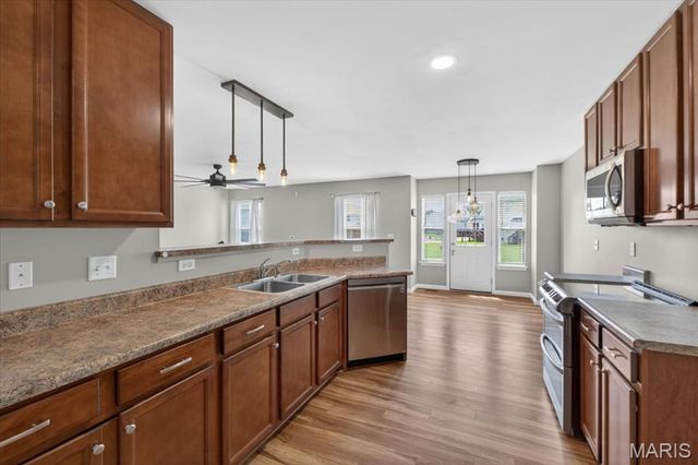 20 Country Heights Court, Lake St Louis, MO 63367