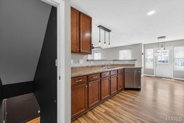 20 Country Heights Court, Lake St Louis, MO 63367