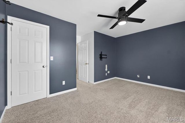 20 Country Heights Court, Lake St Louis, MO 63367