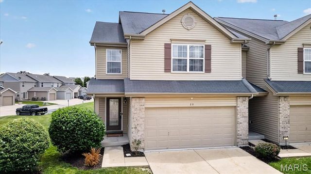 20 Country Heights Court, Lake St Louis, MO 63367