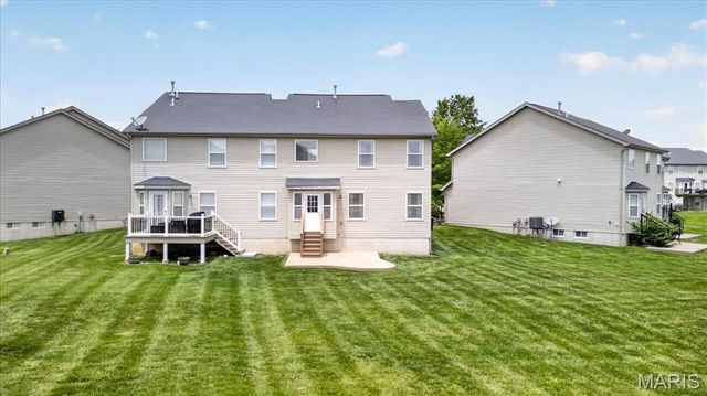 20 Country Heights Court, Lake St Louis, MO 63367