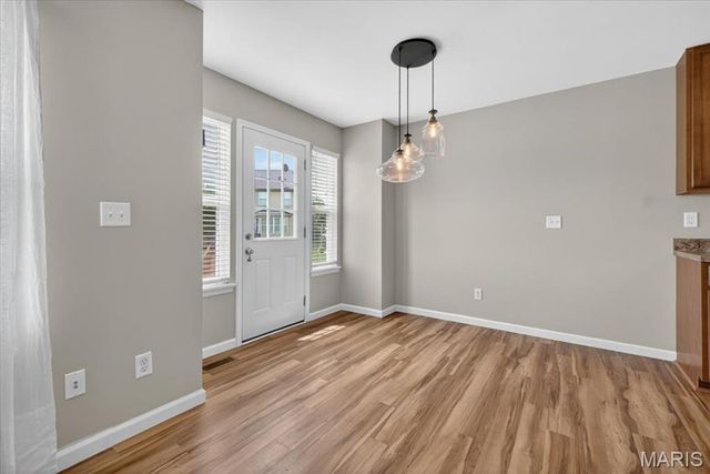 20 Country Heights Court, Lake St Louis, MO 63367