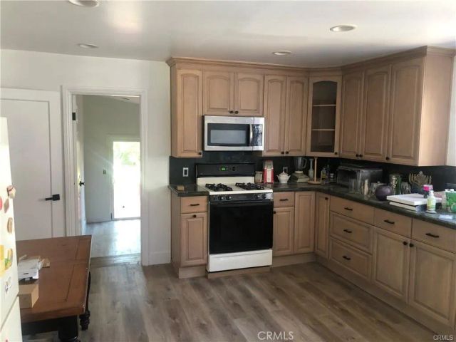 1951 Midvale, Westwood - Century City, CA 90025