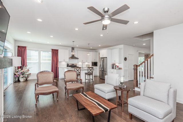 10331 Truman Way, Jeffersontown, KY 40299