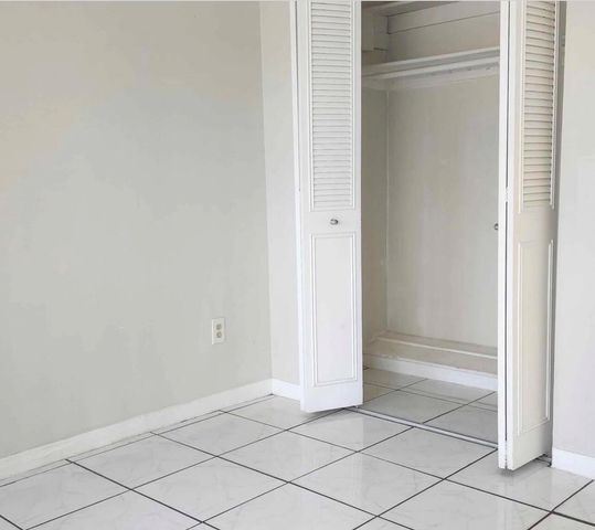 488 NE 18th Avenue 208, Homestead, FL 33033