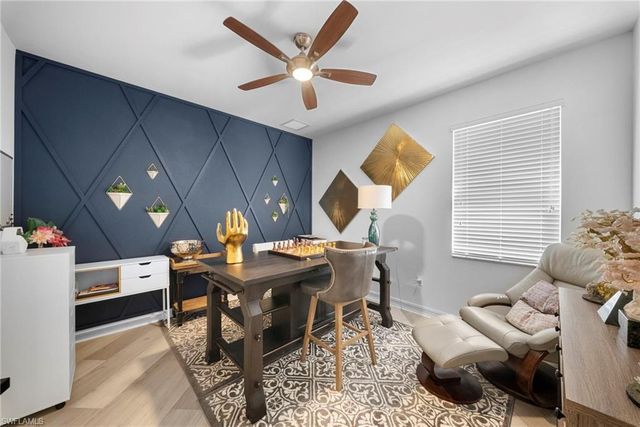 14321 Manchester DR, Naples, FL 34114