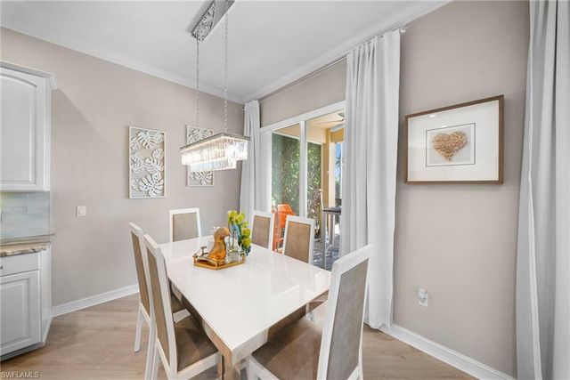 14321 Manchester DR, Naples, FL 34114