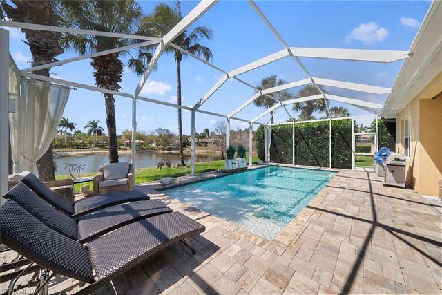 14321 Manchester DR, Naples, FL 34114