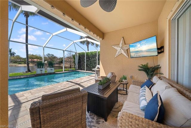 14321 Manchester DR, Naples, FL 34114