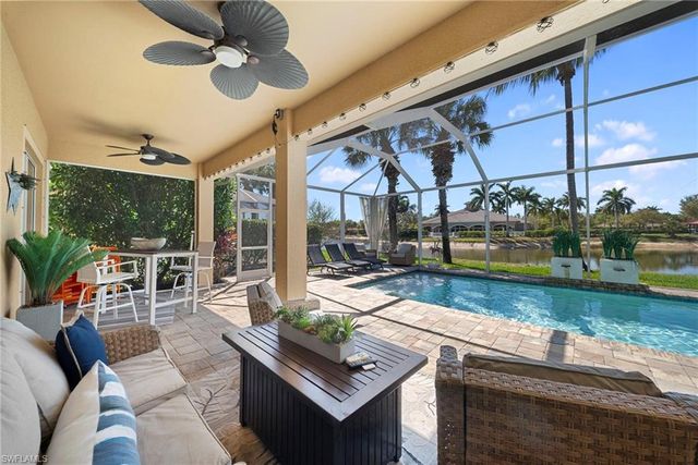 14321 Manchester DR, Naples, FL 34114