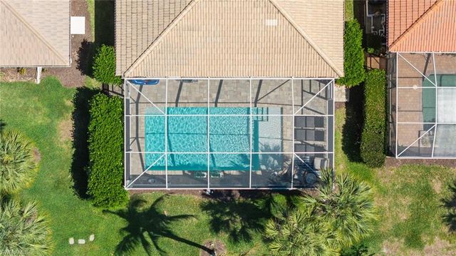 14321 Manchester DR, Naples, FL 34114