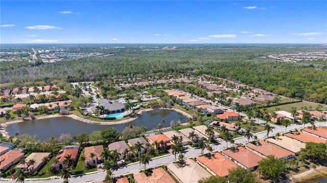 14321 Manchester DR, Naples, FL 34114