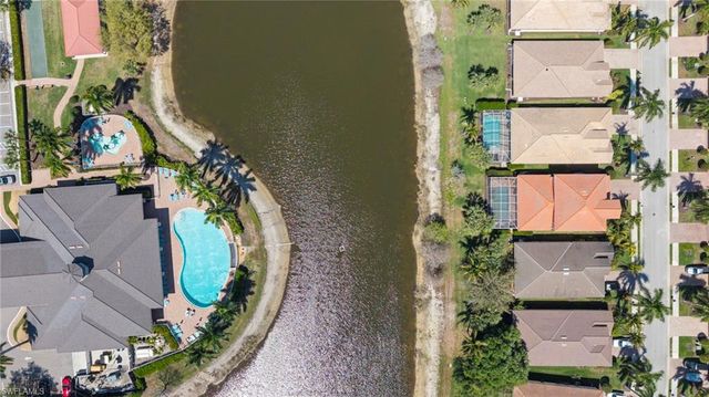 14321 Manchester DR, Naples, FL 34114