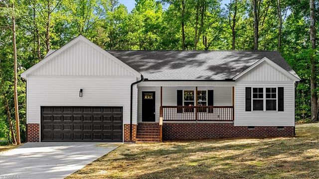 4007 Village Drive, Trinity, NC 27370