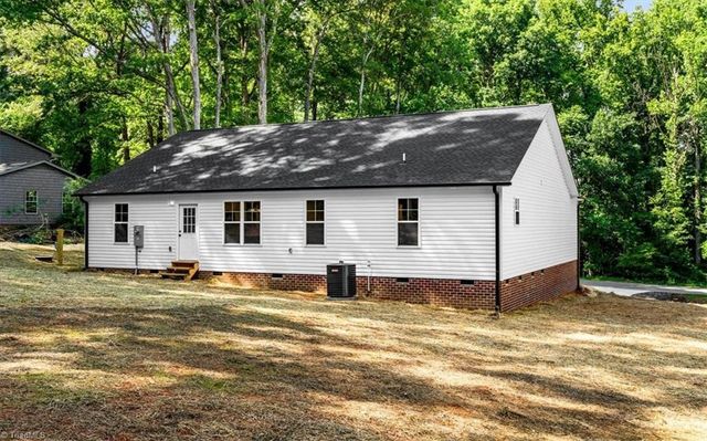 4007 Village Drive, Trinity, NC 27370