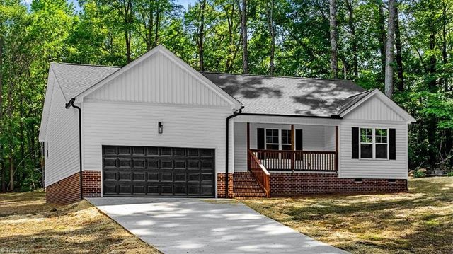 4007 Village Drive, Trinity, NC 27370