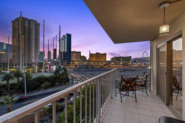 205 East Harmon Avenue 802, Las Vegas, NV 89169