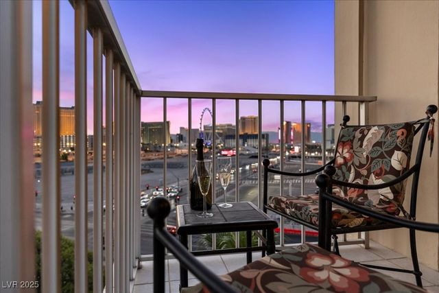 205 East Harmon Avenue 802, Las Vegas, NV 89169